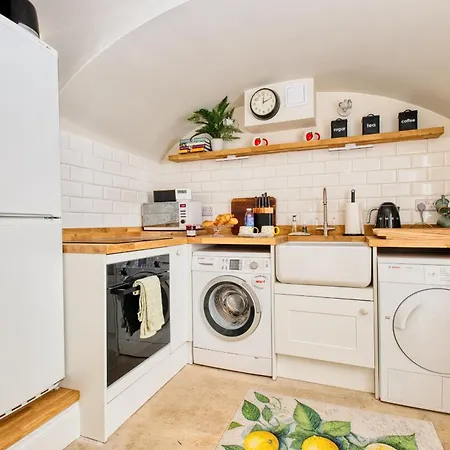Clifton Nook - 1 Bedroom - Bristol